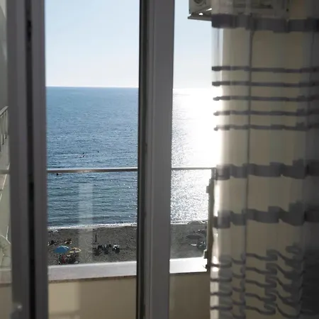 & Sea Apartman Shëngjin