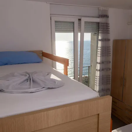 Apartman & Sea