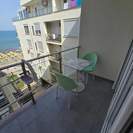 & Sea Apartman *